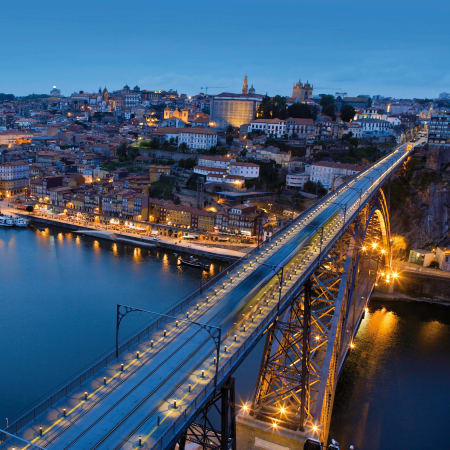8-Day Coastal Cycling Tour from Porto to Lisbon with Aveiro and Óbidos