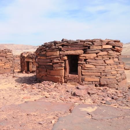 12-Hour Sinai Desert Jeep Safari from Sharm el-Sheikh with Nawamis