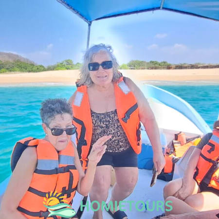 Tour privado de 5 horas en barco por Huatulco con Bahía de La India