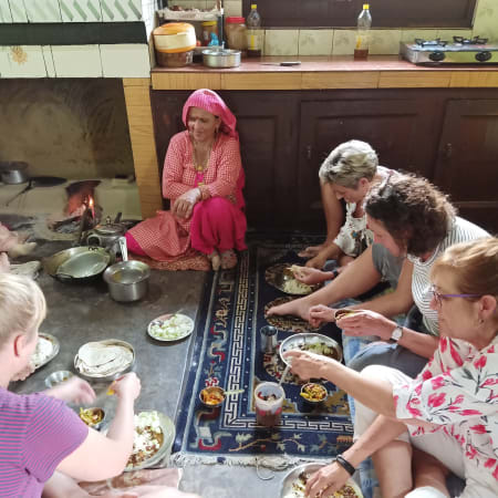 5-Hour Trek to Naddi Village from McLeod Ganj with Gaddi Lunch