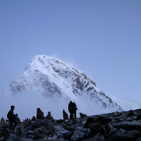 17-Day Island Peak and Everest Base Camp Trek from Kathmandu