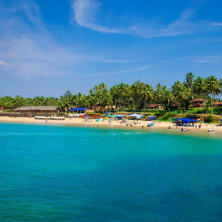 7-Day Kochi and Goa Sightseeing Tour with Houseboat and Sunset Cruise
