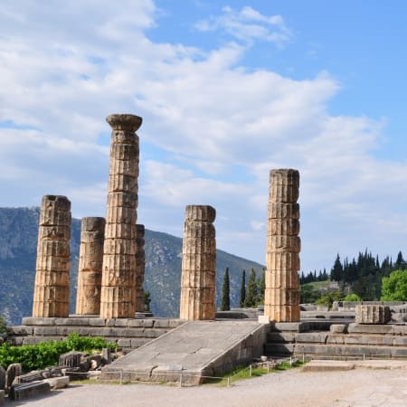 8-Hour Delphi History Tour from Athens with Museum Highlights