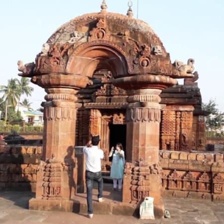 10-Day Odisha Tribes and Temples Tour from Delhi to Visakhapatnam
