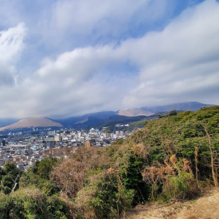 8-Hour Beppu Hot Spring Tour with Kannawa Walk and Scenic Views