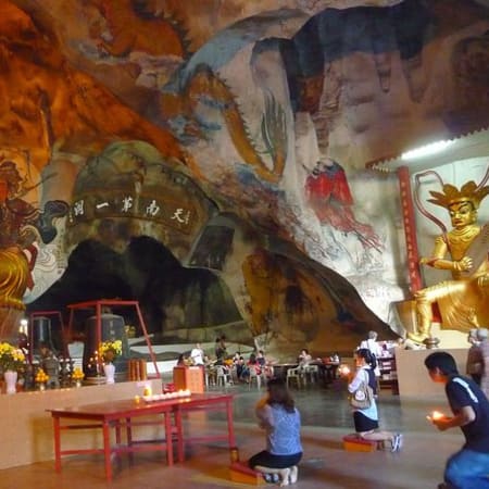 12-Hour Orang Utan Island and Ipoh Tour from Kuala Lumpur