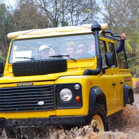8-Hour Private Algarve 4x4 Adventure with Villages and Tastings