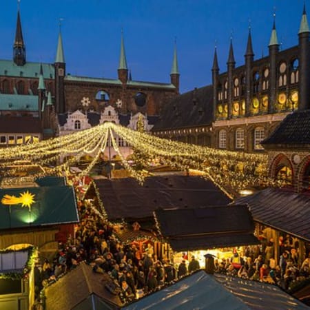 1-Hour Lübeck Christmas Market Tour with Five Festive Markets