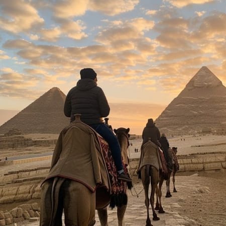 Full-Day Cairo Tour from Sharm El Sheikh with Flights and Giza Pyramids