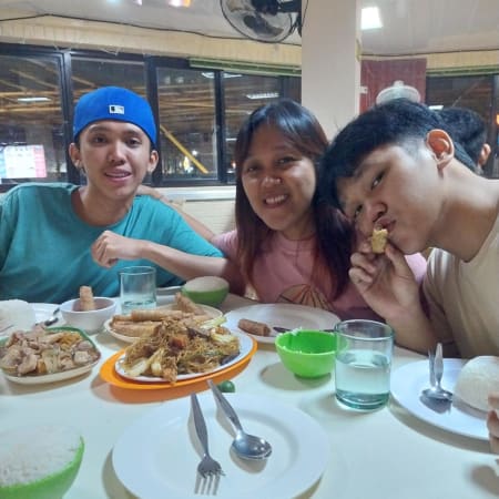 3-Hour Binondo Food Tour through the World's Oldest Chinatown
