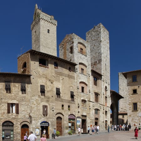 3-Hour Private Walking Tour of San Gimignano with Medieval Churches