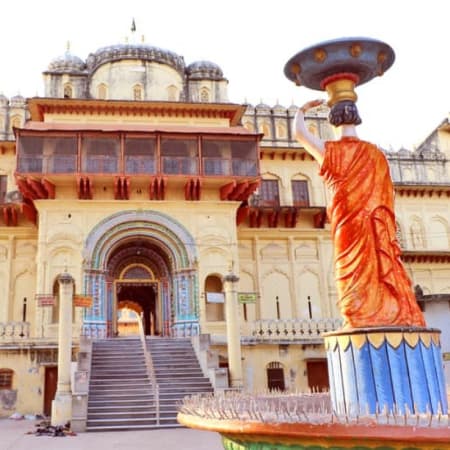 5-Day Pilgrimage Tour from Varanasi to Ayodhya, Prayagraj and Gaya