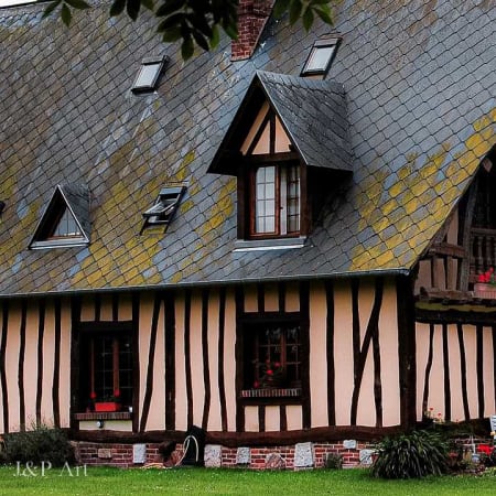 5-Day Normandy Sightseeing Tour with Mont Saint Michel and Giverny