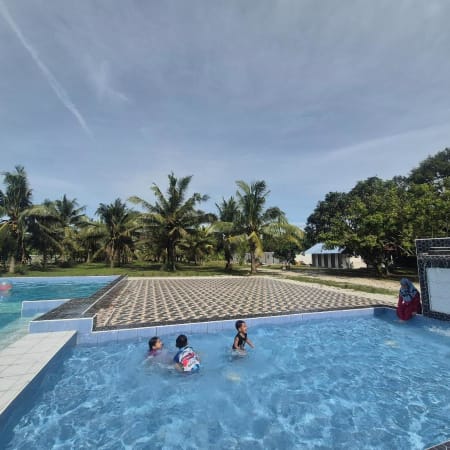3-Day Sungai Sireh Cabin Tour from Kuala Lumpur with Paddy Experience