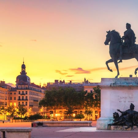 1-Hour Lyon Private Walking Tour with a Local