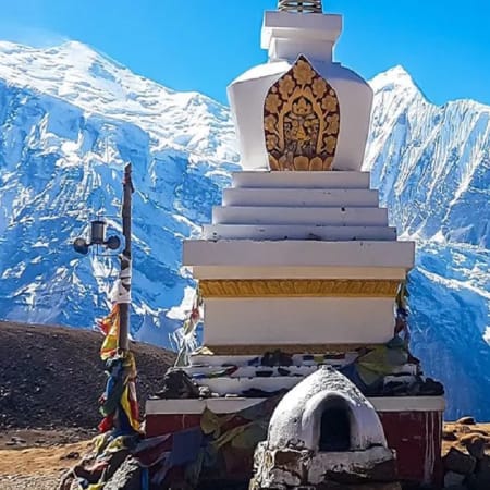 7-Day Tilicho Lake Trek in Annapurna with Manang Acclimatization