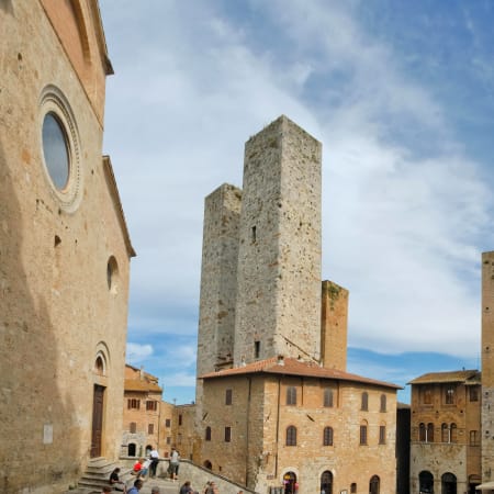 3-Hour Private Walking Tour of San Gimignano with Medieval Churches