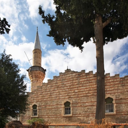 2-Hour Private Walking Tour of Limassol Highlights and Old Town