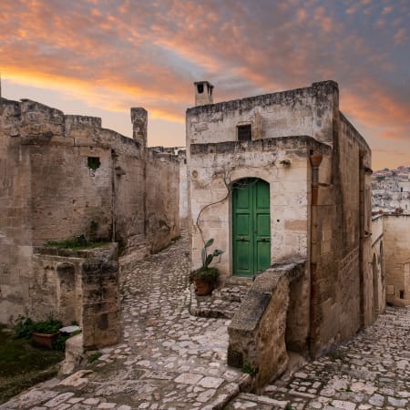 3-Hour Private Walking Tour of Matera's Sassi and Film Locations