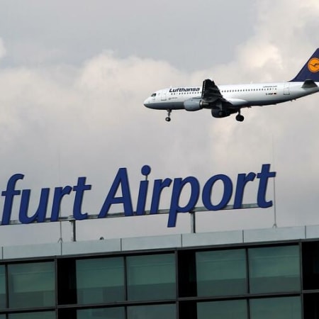 6-Hour Customizable Walking Tour of Frankfurt with Layover Flexibility