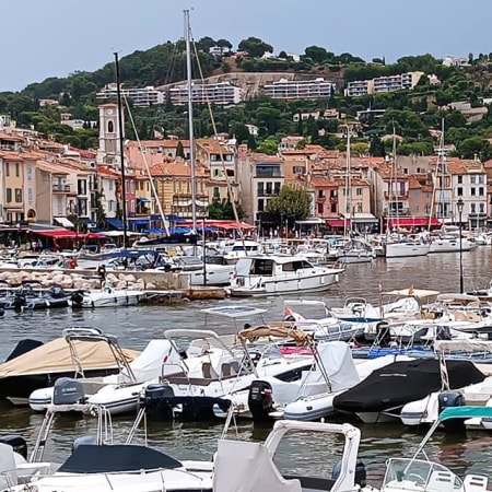 8-Hour Private Marseille and Cassis Tour with Calanques Boat Ride