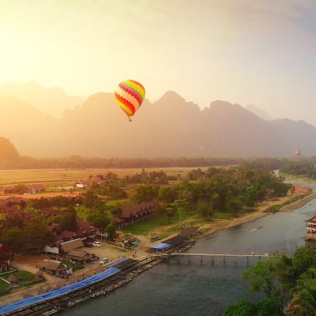 5-Day Cultural and Adventure Tour of Vientiane and Vang Vieng
