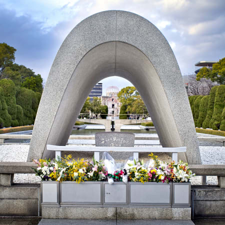 8-Hour Hiroshima Heritage Tour with Miyajima and Peace Memorial Park