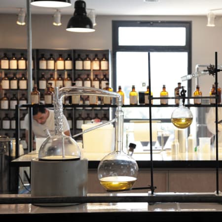 5-Hour French Riviera Tour with Grasse Perfume and Hilltop Villages