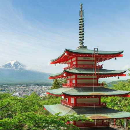 10-Hour Mount Fuji Double Lake Tour with Kawaguchiko and Lake Yamanaka