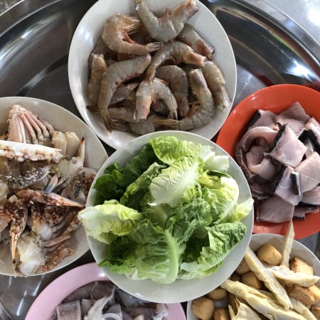 2-Day Bagan Datuk and Kuala Selangor Tour with Blue Tears