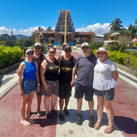 3-Hour Nadi Cultural and Food Walking Tour with Temple Visit