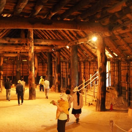 3-Hour Sannai-Maruyama Archaeological Tour with Sanmaru Museum