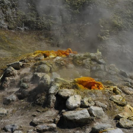 8-Hour Phlegraean Fields Tour from Pozzuoli with Lake Avernus