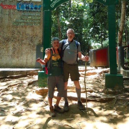 4-Day Birdwatching Tour in North Sumatra with Lake Toba and Percut