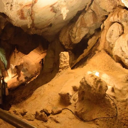 3-Day Caving Adventure in Gunung Mulu National Park with Penan Visit