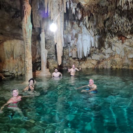 9-Hour Chichén Itzá and Izamal Tour with Private Cenote Swim