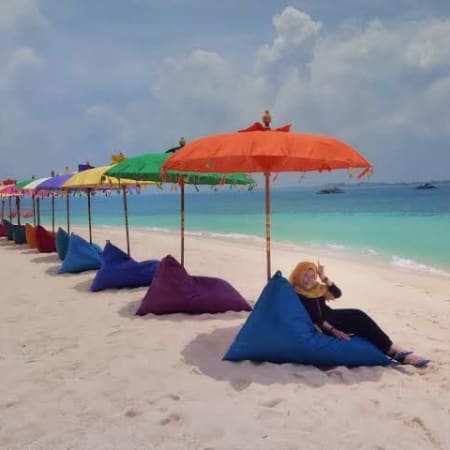 6-Hour White Sand Island Tour in Bintan with Snorkeling and Kayaking