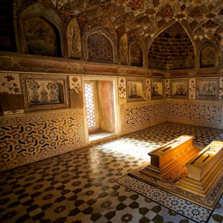 Full-Day Agra Tour from Delhi with Taj Mahal and Agra Fort