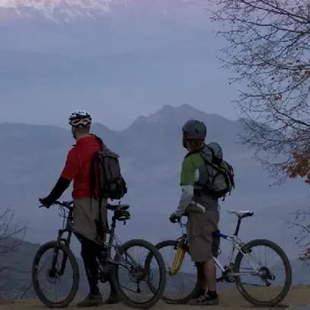 14-Day Mountain Bike Tour in Darjeeling and Sikkim with Monasteries