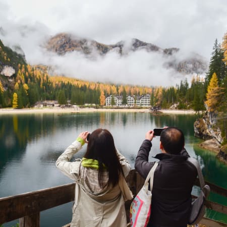 Full-Day Lago di Braies Loop Hike with Scenic Alpine Lake Views