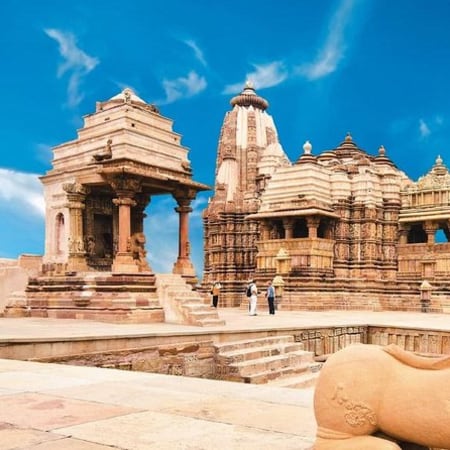 3-Day Pilgrimage Tour to Orchha and Khajuraho from Delhi