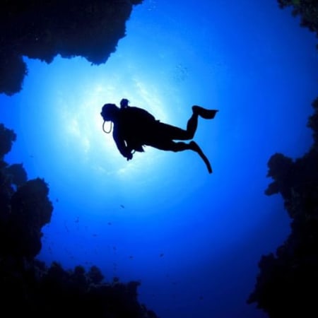 7-Hour Dahab Diving Trip to the Blue Hole and Canyon