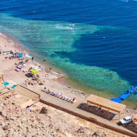 1-Day Colored Canyon and Blue Hole Tour with Dahab Bazaar Visit