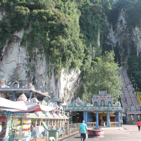 8-Hour Private Kuala Lumpur City Tour with Batu Caves