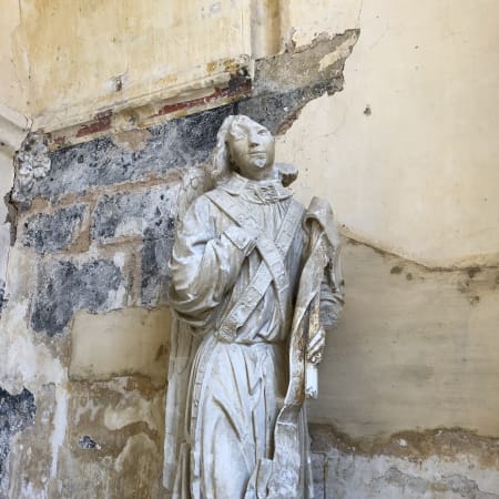 Full-Day Burgundy Tour to Fontenay Abbey and Semur-en-Auxois