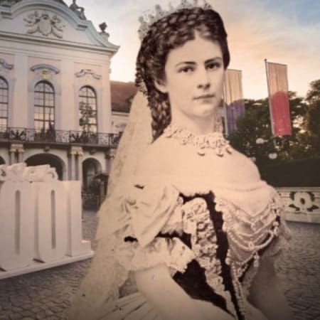 4-Hour Sissi Castle Tour to Gödöllő from Budapest by Train