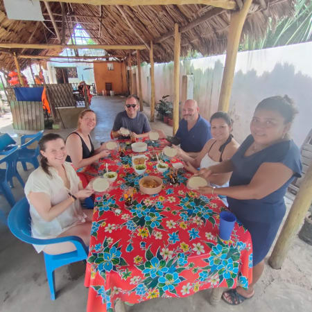 9-Hour Chichén Itzá and Izamal Tour with Private Cenote Swim