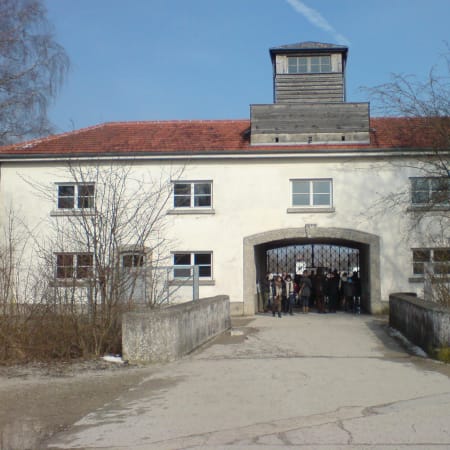 4-Hour Dachau Concentration Camp Memorial Tour in Germany