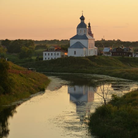 5-Hour Suzdal Highlights Tour with Kremlin and Wooden Architecture