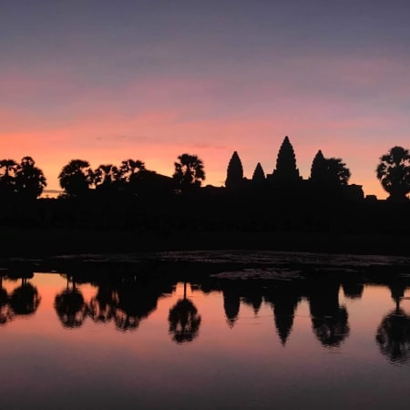 8-Hour Angkor Wat Sunrise Tour with Angkor Thom and Ta Prohm